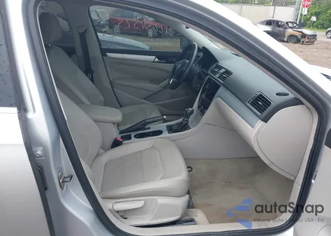 2013 Volkswagen Passat 2.5L Se из США, поврежденный, VIN 1VWBP7A3XDC148910